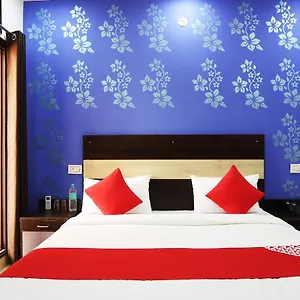 Hotel Oyo Flagship 42619 Diamond Key Delhi (National Capital Territory of India)