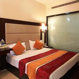 Hotel The Grand Bizzotel Gurgaon